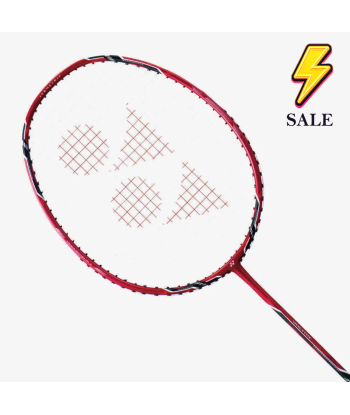 Yonex Voltric Lite (Red) Pre-strung en stock